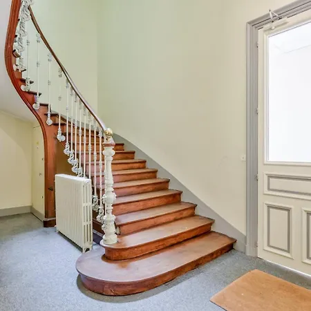 Comfortable Duplex - In The Heart Of For 8 * Angers