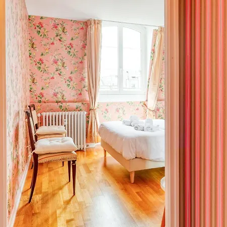 Comfortable Duplex - In The Heart Of For 8 Apartamento Angers